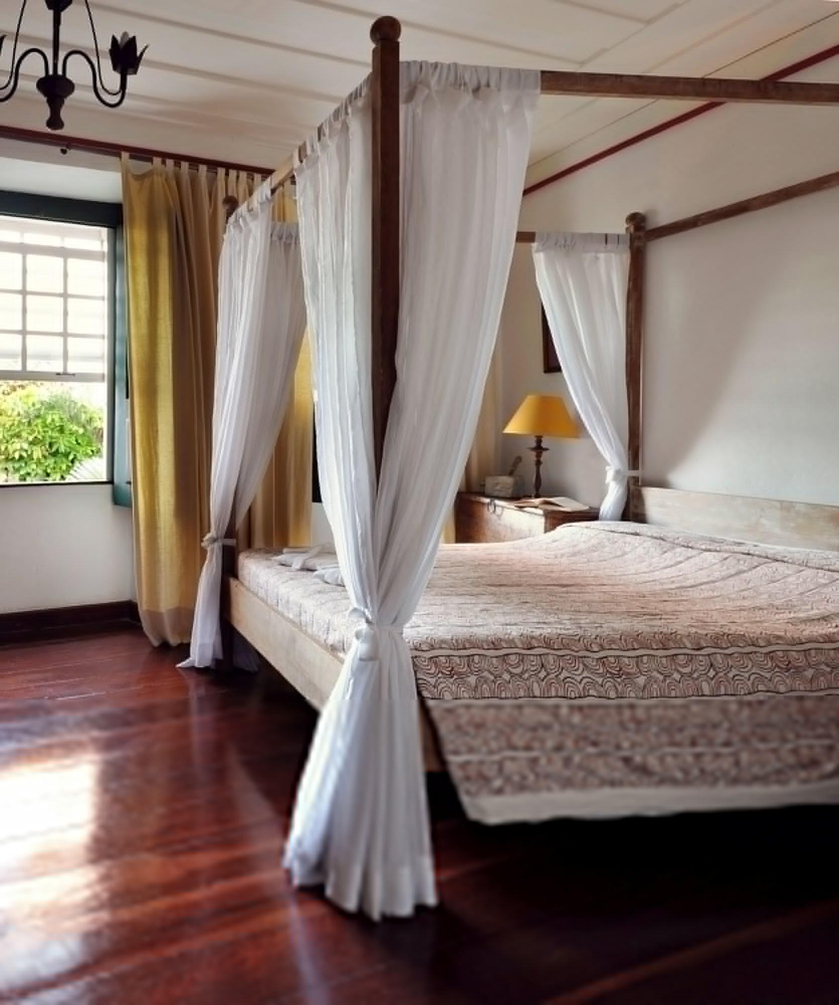 Bahia Hotel 4*