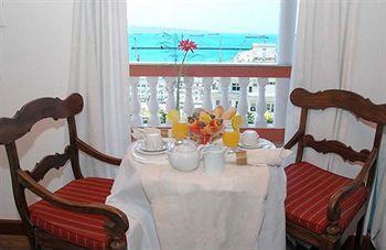 Bahia Hotel 4*