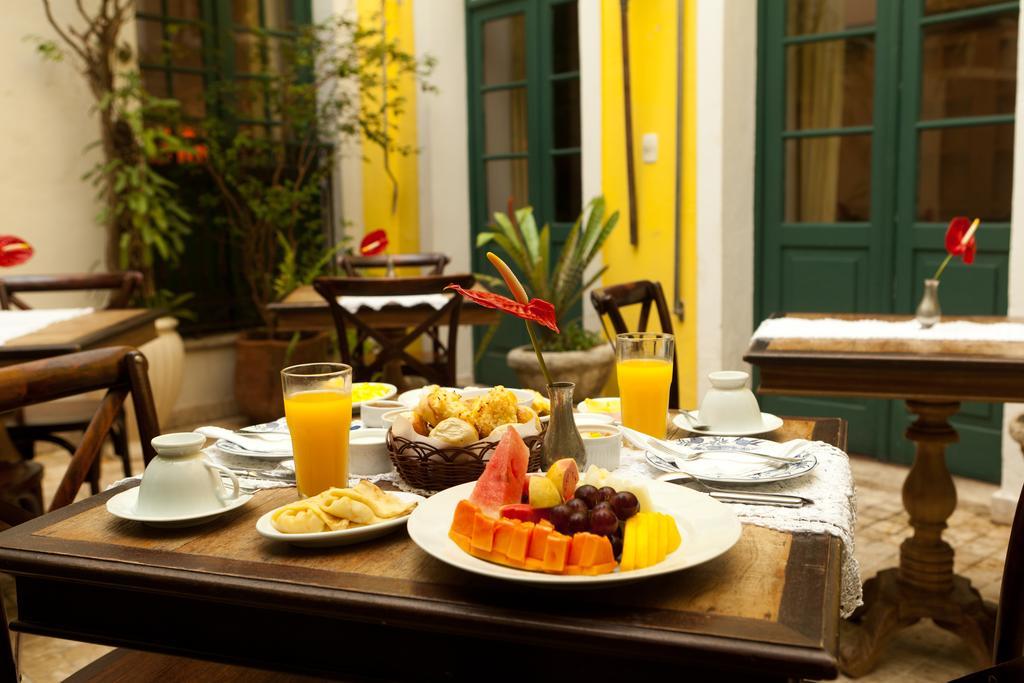 Bahia Hotel 4*